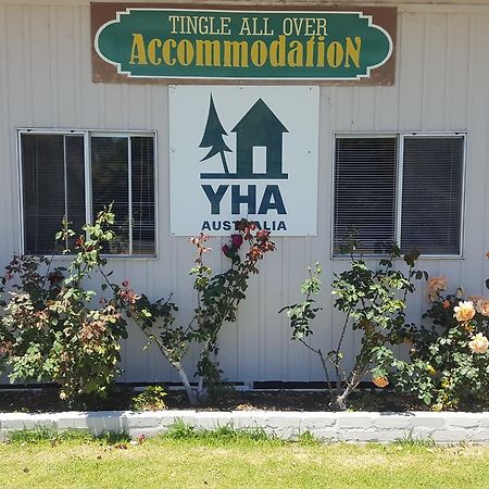 Tingle All Over Budget Accommodation Уолпол Екстериор снимка